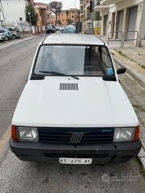 FIAT PANDA 750