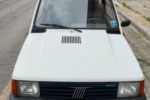 FIAT PANDA 750
