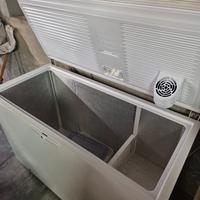 congelatore Whirpool circa 300 litri