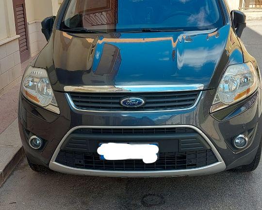 Ford Kuga 2.0 Tdci 136 CV 4WD Titanium .