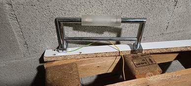 lampada per specchio bagno