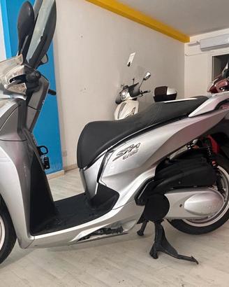 Honda SH 300 i