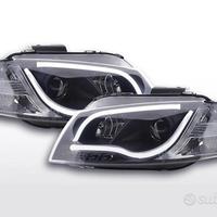 Fanali anteriori per Audi A3 8P 03 08 sfondo nero