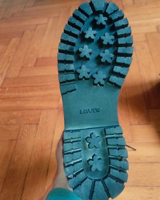 50 EURO Anfibi come nuovi LEVI' S
