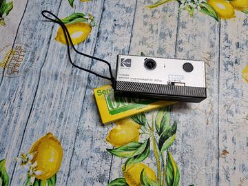 macchina fotografica vintage kodak