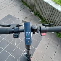 monopattino Vivobike