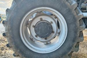 2 pneumatici Michelin XM108 440/65 R24