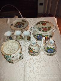 Servizio vintage in ceramica dipinta a mano – anni