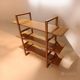 Libreria In buone condizioni 