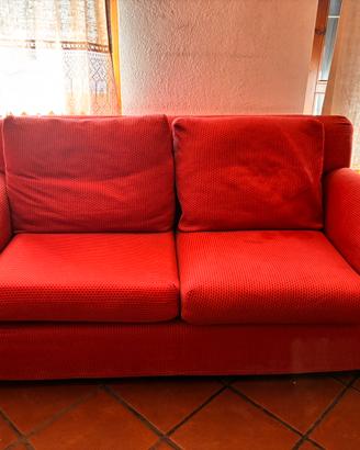 Divano tre posti