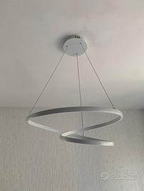 Lampadario LED moderno a sospensione