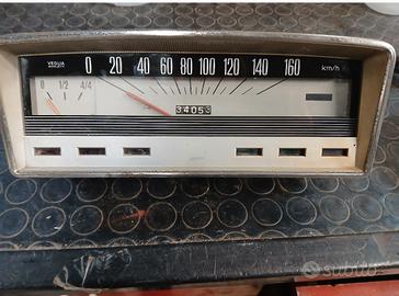 fiat 124 contakilometri auto 