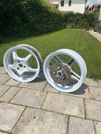 CERCHI AEROX/MBK NITRO CON DISCO