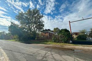 Immobile di 5400 m² a Corbetta