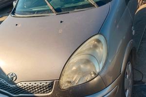 Ricambi Toyota Yaris verso 