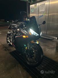 HONDA Cbr650R 2024 E-clutch