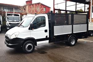 Iveco C15, con sovra sponde e sponda idraulica
