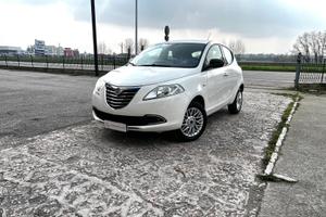 Lancia Ypsilon 0.9 TwinAir 85 CV 5 porte Metano Ec