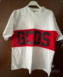 T shirt  gcds