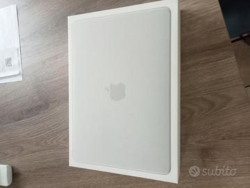 MacBook Neo 13 " 8GB/512GB Sigillato + scontrino