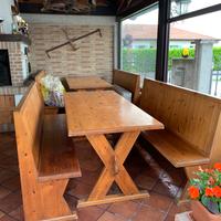Tavoli e panchine