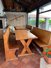 Tavoli e panchine