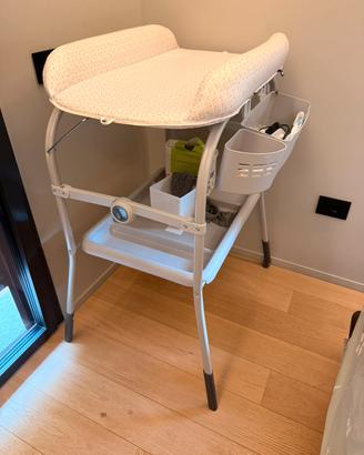 Fasciatoio Chicco pieghevole con Vasca per bagno