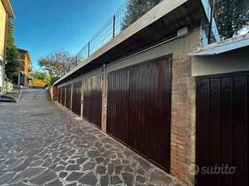 Box / Garage di 14 m² a San Lazzaro di Savena