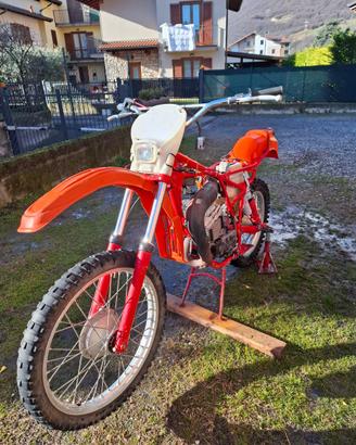 Ricambi moto completi SWM 250