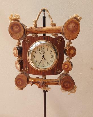 Orologio da parete in legno 