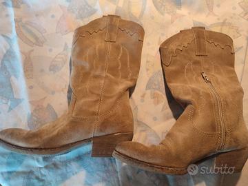 Texani in camoscio beige 