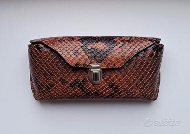 custodia occhiali in pelle 