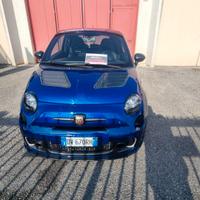 Abarth 500 1.4 Turbo T-Jet essesse
