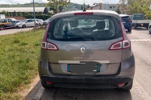 RENAULT Scénic 3ª serie - 2010