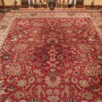 Enorme tappeto meccanico in lana