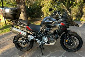 BENELLI TRK 502 X 8800km