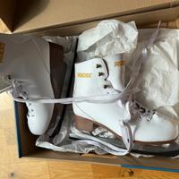 Pattini ghiaccio Roces n.38