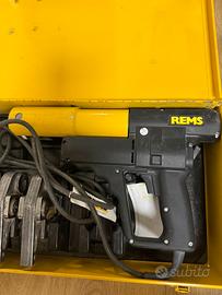 Pressatrice Rems