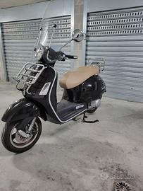 Vespa gts 300