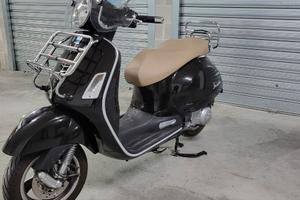 Vespa gts 300