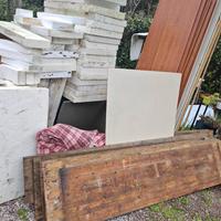 striscia di legno e altri 