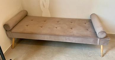 Divanetto NUOVO mai usato