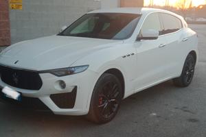 Maserati Levante Gransport 250cv V6 diesel 