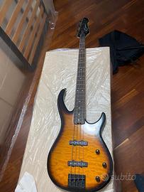 Basso elettrico Peavey 