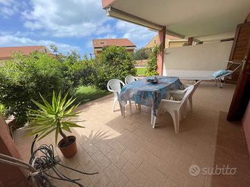 Appartamento con veranda a 300 mt dal mare