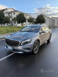 Mercedes GLA