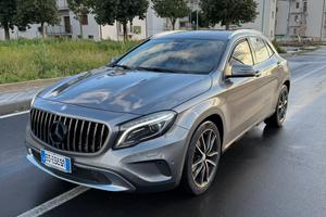 Mercedes GLA