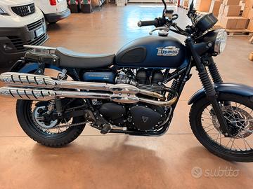Triumph scrambler