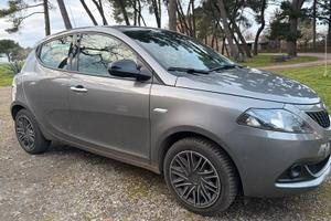 Lancia Ypsilon Hybrid