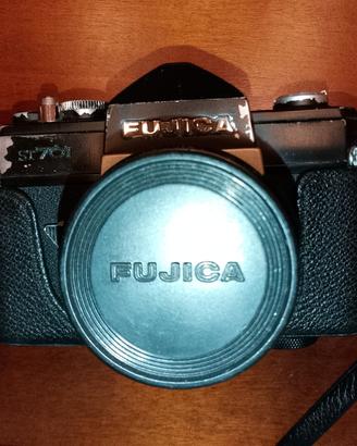 Macchina fotografica vintage Fujica ST701 + tele